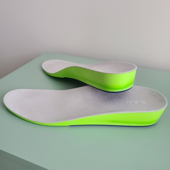 Rothy's White Lace Up Sneaker Women's Size 7.5 - Picture 4 of 16